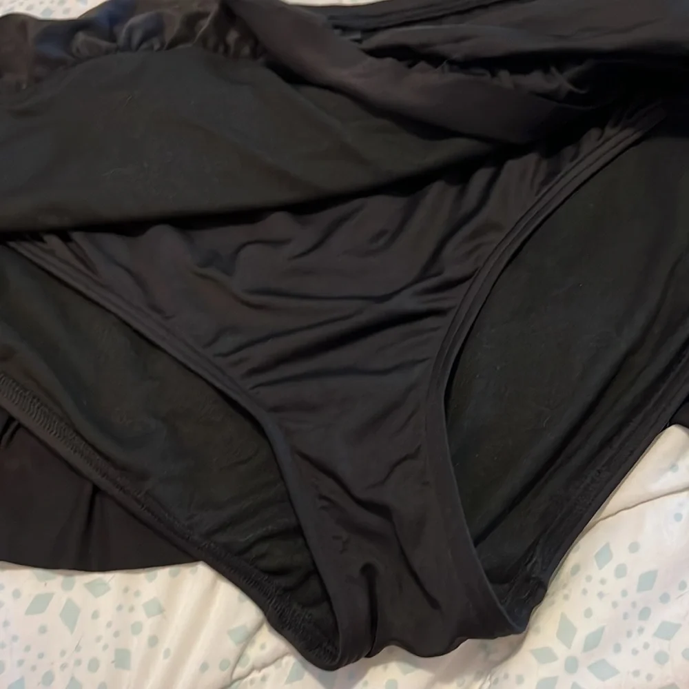 Last chance clearance!! Apt.9 swim bottom. Black with ruffle. - Picture 6 of 6